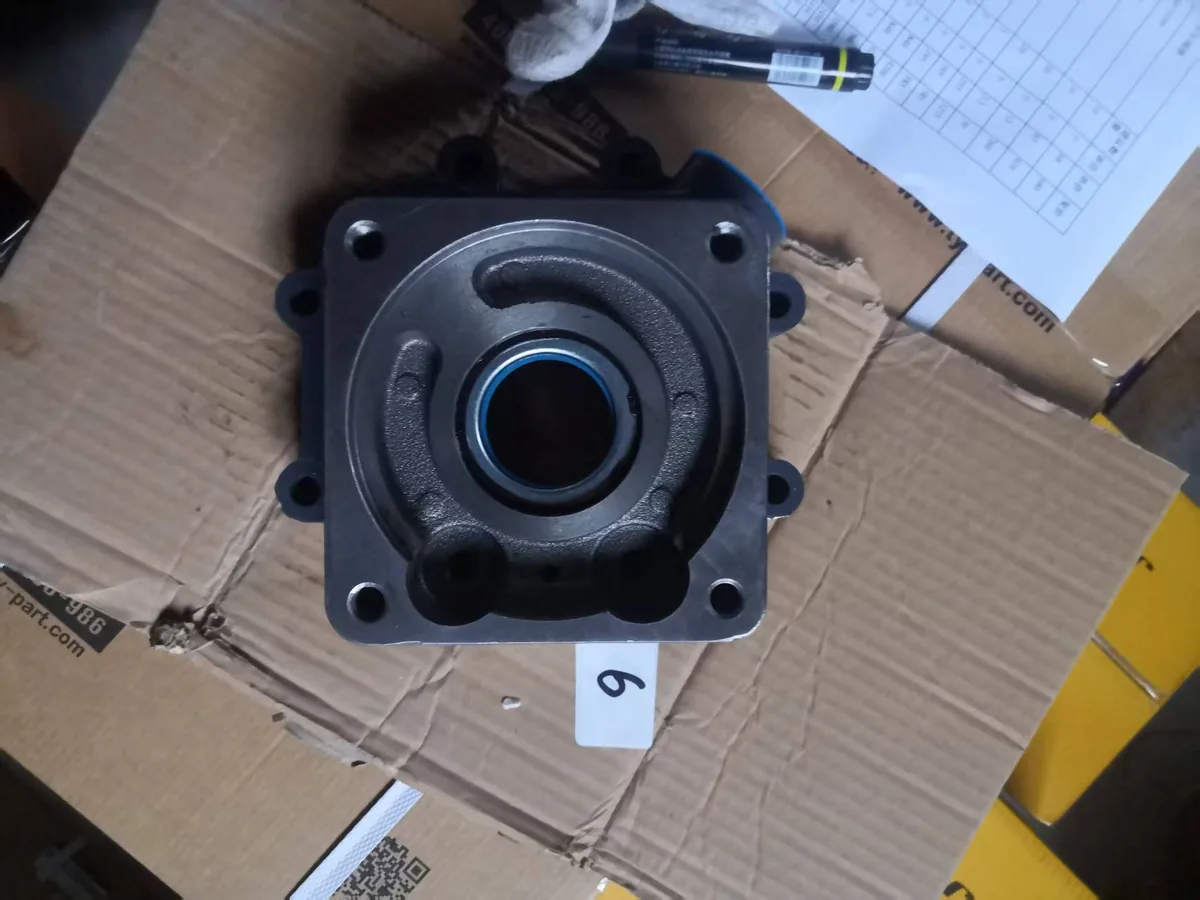 Насос КПП хода ZL40.6.1 — WIT-0009